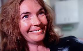 Today we celebrate International Women's Day. No surprise, Kojak had many  female actresses that were born and raised in New York (Jesse Welles,  Jennifer Warren, Zohra Lampert, Lorraine Gary, Andrea Marcovicci, Kay