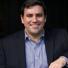 Steven Barrett's Instagram, Twitter & Facebook