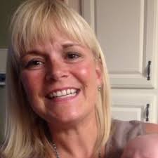 selena wells (@selenaoutside)