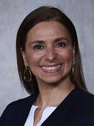 En Contacto 2023 1st Edition by Hispanic Chamber of Commerce Metro St.  Louis