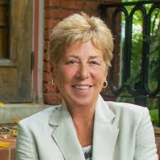 Renee Demars's Instagram, Twitter & Facebook