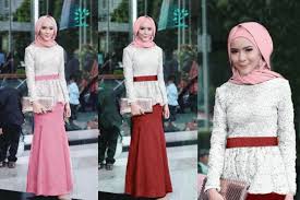 Update model baju terbaru untuk pria dan wanita remaja dewasa kekinian dan berbagai aneka style dan trend fashion terbaik di tahun 2020. 30 Model Gamis Brokat Di Bawah Rp200 Ribu Yang Stylish Dan Elegan Updated 2021 Bukareview