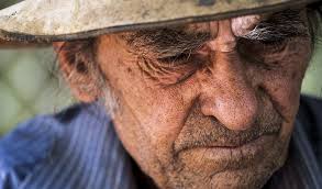 Red dust, gold heart