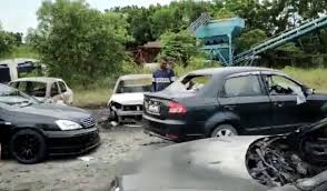 Plpd tidak merangkumi kerosakan fizikal ke kereta anda. Kereta Yang Rosak Kerana Rusuhan Bolehkah Anda Tuntut Insuran Gohed Gostan
