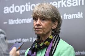 Lisa Wool-Rim Sjöblom adopterades: Frågade hur mycket jag kostade