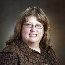 Brenda Snelling's Instagram, Twitter & Facebook