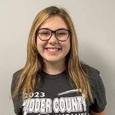 Jennifer Kallenbach's Instagram, Twitter & Facebook