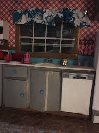 Cabinets With Dishwasher For Barbie Of Course Miniatures Pour Maison De Poupee Maison De Poupee Maison