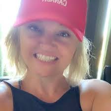 Angela Groome's Instagram, Twitter & Facebook