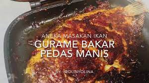 Berikut di bawah ini resep ikan pepes gurame yang sangat enak. Resep Cara Membuat Ikan Gurame Bakar Kecap Pedas By Olinyolina Youtube