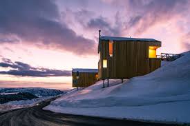 Gallery Of Horizon Neighborhood Mackay Lyons Sweetapple Architects 2 Mountain Resort Architecture Architect Creative Retreat