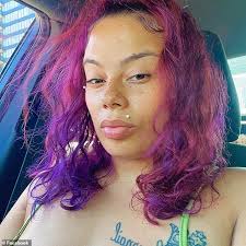 Neighbor of Minneapolis black man who was shot by police berates protesters 