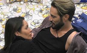 Prima delia duran bacia con passione soleil sorge, poi quest'ultima va a scontro con. F1pdpepbbzxlim