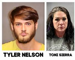 Homicide #Update @topfans The victim has reportedly succumbed to her  injuries. Detectives are now investigating this incident as a homicide. ￼  #BreakingNews 8/20/35 7:40 p.m. Bullhead City Police responded to a weapons