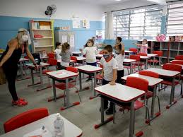 Actualizado el 24/06/2020 05:41 p.m. Brasil Reabre Las Escuelas Con Una Gran Brecha En El Acceso A La Educacion