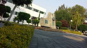 De puebla, universidad autónoma de puebla, benemérita universidad autonoma de puebla, buap, universidad autonoma de puebla, benemerita universidad autonoma de puebla (es). Plaza Carlos Marx De La Buap Puebla Mexico Patas De Perro Carlos Marx Buap