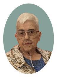 Eleanor Albrecht's Instagram, Twitter & Facebook