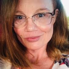 Tina Lippens's Instagram, Twitter & Facebook