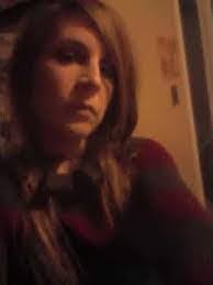 Shana Shahan's Instagram, Twitter & Facebook