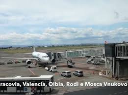 Il più economico e' treno che costa 7€. Aeroporto Catania Archivi Pinxa News E Video