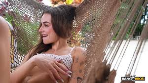 ▷ Nikki Nicole in Wet Interuption (Photo 102) | Bangbros