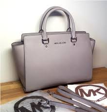 Bonanza :: Find everything but the ordinary | Michael kors handbags outlet,  Purses michael kors, Michael kors bags outlet