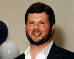 Scott Braswell's Instagram, Twitter & Facebook