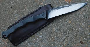 Utility Integral Forgee En D2 Lame De 10 2 Cm Fourreau De Cou Ceinture Kydex Doublee Cuir Disponible Utility Integ Custom Blades Cool Knives Combat Knives