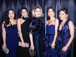 La elegancia en negro by #BodaZelayaAndonie en Honduras