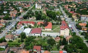 La inceput, urci incet, in curbe largi, care pun la incercare masinile. Cinci Comune Din Romania Unde Se TrÄieÈte Mai Bine Decat In Occident MaÈini De Sute De Mii De Euro Case In Stil Scandinav Èi Internet Pe UliÈe Capital