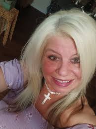 Hi all! I am Cheryle and I just wanted to introduce myself and share a  photo I took today at lunch waiting for my friend ! I joined this group  because I'm