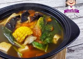 Selain itu gunakan api kecil semasa memasak sup sayur. Cara Untuk Memasak Sup Sayur Tomyam Vegan Alametut Yang Maknyus