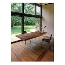 The Natural Oak Of The Lagodesign Table Ancestral And Rich With Woodgrain Creates A Feeling Of Timeless In 2020 Air Table Vintage Dining Table Farmhouse Dining Table