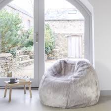 Comfortable generous warmth furry glam grey pebble pattern faux fur hot selling bean bag cover chairs. Helen Moore Winter White Faux Fur Giant Beanbag Chair Beaumonde