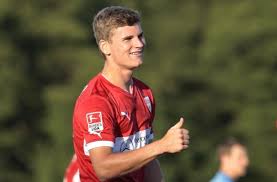 Timo werner is working hard with a smile as he. Vfb Stuttgart Timo Werner Das Grosste Talent Seit Mario Gomez Fussball Schwarzwalder Bote