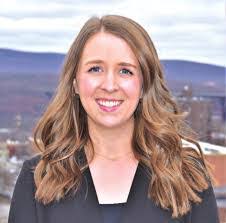 Arianna Milanese's Instagram, Twitter & Facebook