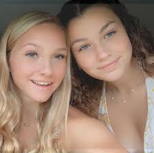 Sammi (@sammi2241) • Instagram photos and videos