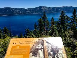 Deep blue lake tahoe straddles the border of california and nevada, and the sierra nevada mountain range majestically watches over everything. Stateline Lookout Trail An Easy Hike With Spectacular Views Of North Lake Tahoe Calexplornia
