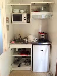 Matériel pour la restauration et la cuisine professionnelle, matériel chr, à votre service depuis 1994. Logement Humide Materiel De Cuisine Non Adapte A La Cuisine Cuisine Minuscule Table De Repas Picture Of La Foret Des Landes Tarnos Tripadvisor