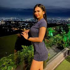 Einfach, schnell und individuell online bestellen! Pakai Baju Ketat 4 Pesona Maria Vania Makin Aduhai Okezone Lifestyle
