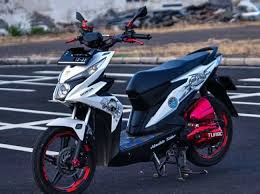 Honda memasarkannya dengan harga 15 jutaan sampai 16 jutaan, sehingga sesuai dengan kemampuan sebagian besar masyarakat. 28 Konsep Modifikasi Beat Street Terbaru 2021