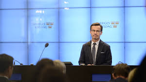 Där gav han beskedet att stefan löfven tydligt avvisat en alliansregering och att han nu skulle gå vidare i sina sonderingar för. Kristersson Dorren For Samarbete Over Blockgransen Ar Stangd