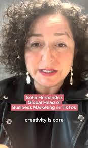 Oliver Lunt's Instagram, Twitter & Facebook