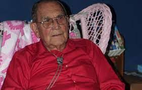 Zelma Burns's Instagram, Twitter & Facebook