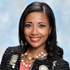 Shauna Sterling's Instagram, Twitter & Facebook