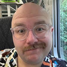 Ricardo Mitchell's Instagram, Twitter & Facebook