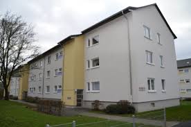 Finden immer noch ihre verwendungen und verleihen dem treppenhaus und dem flurbereich der wohnung. 4 Zimmer Wohnung Zu Vermieten Elmenhorststr 98 58093 Hagen Emst Mapio Net