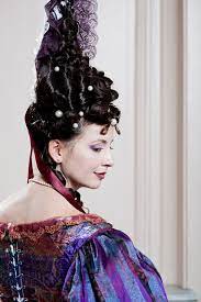 Fontange Xviieme Siecle 2 Coiffures Historiques Coiffure Types De Coiffures