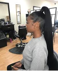 The sleek ponytail inspired by the runway is a simple and beautiful hairstyle to wear during video conferencing with clients. 2 Colors 4 Styles Sleek Ponytail Easy To Install Sleek Ponytail Simple Ponytails Ponytail Wig