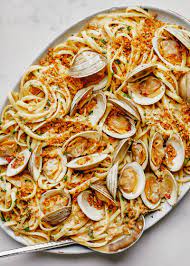 Ba S Best Linguine And Clams Recipe Bon Appetit